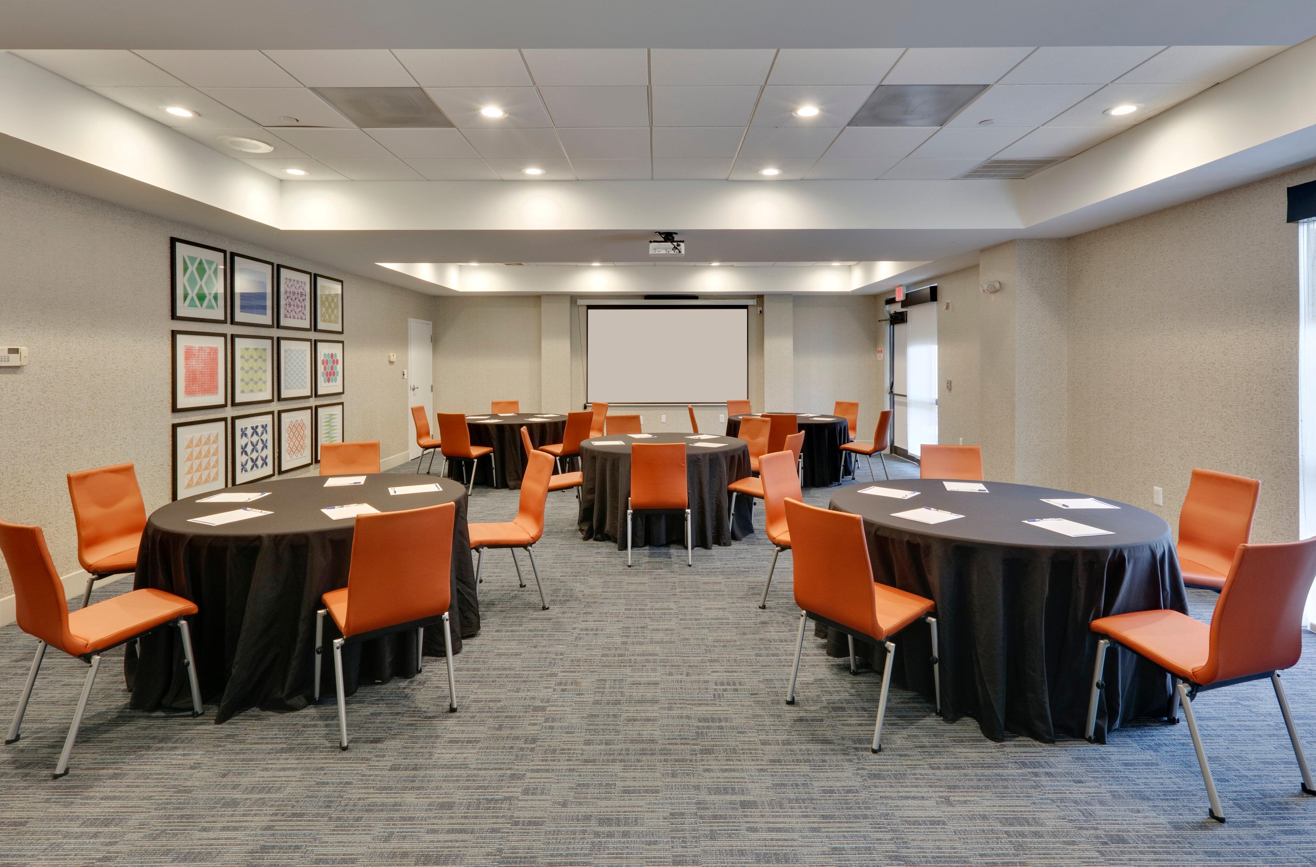Holiday Inn Express & Suites Irving Conv Ctr - Las Colinas By Ihg Kültér fotó