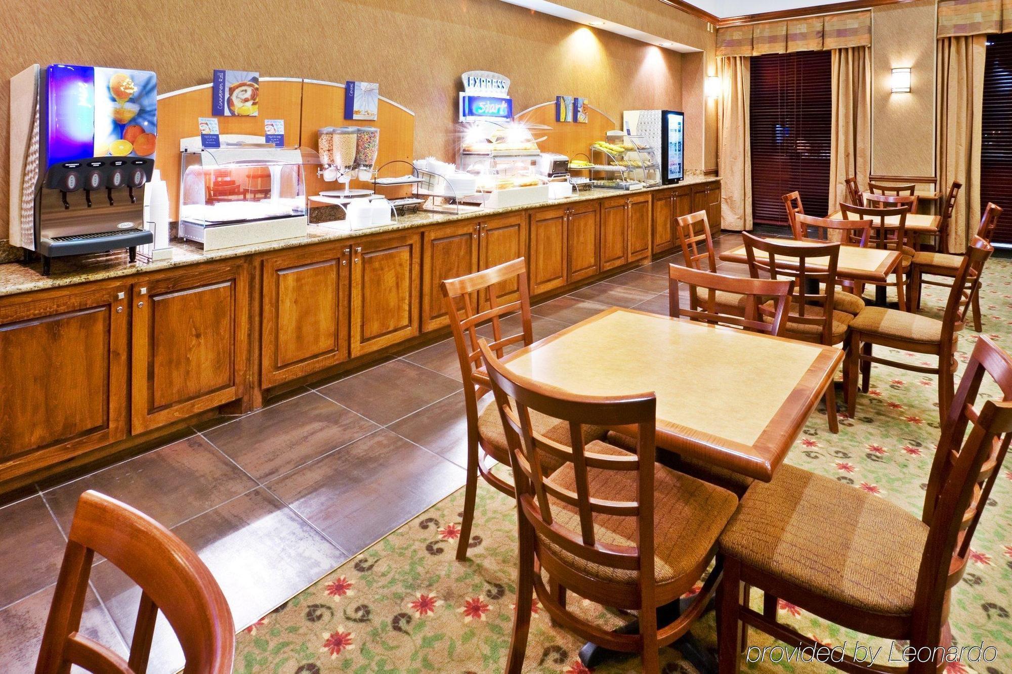 Holiday Inn Express & Suites Irving Conv Ctr - Las Colinas By Ihg Étterem fotó